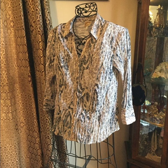 Beautiful long sleeve top by JM collection - Picture 2 of 7